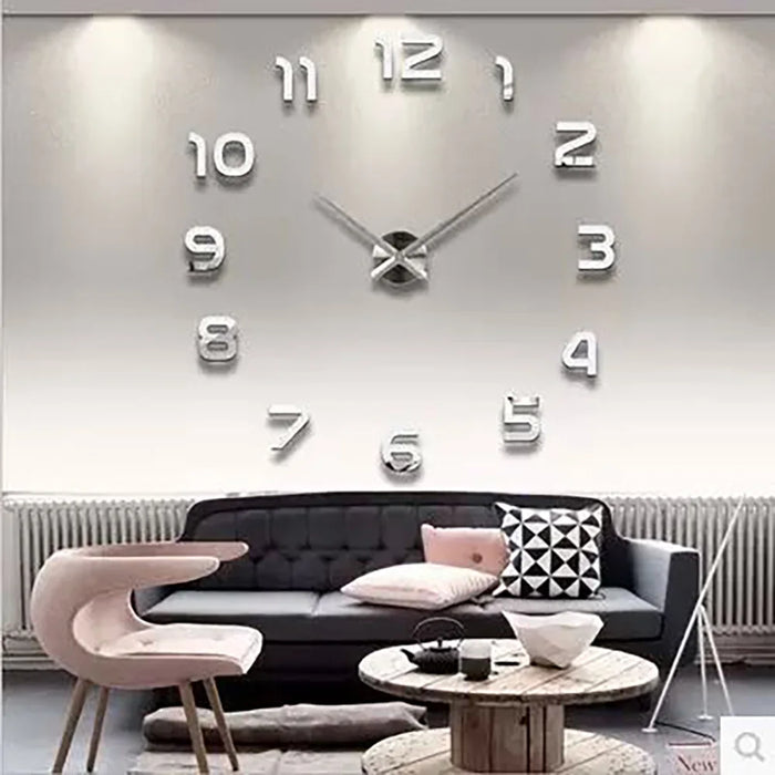 Horloge murale géante 3D lumineuse effet miroir noir dans un salon moderne