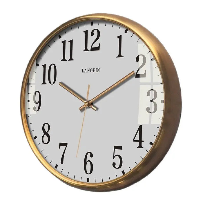 Horloge murale en bois massif vintage 38 cm vue de face