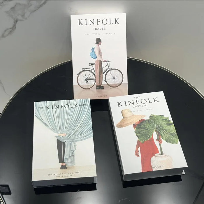 Lot de 3 faux livres décoration luxe sur table basse moderne