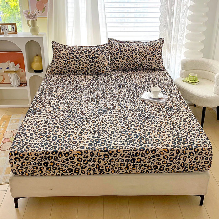 Drap-housse imprimé léopard 180x200 sur un lit double