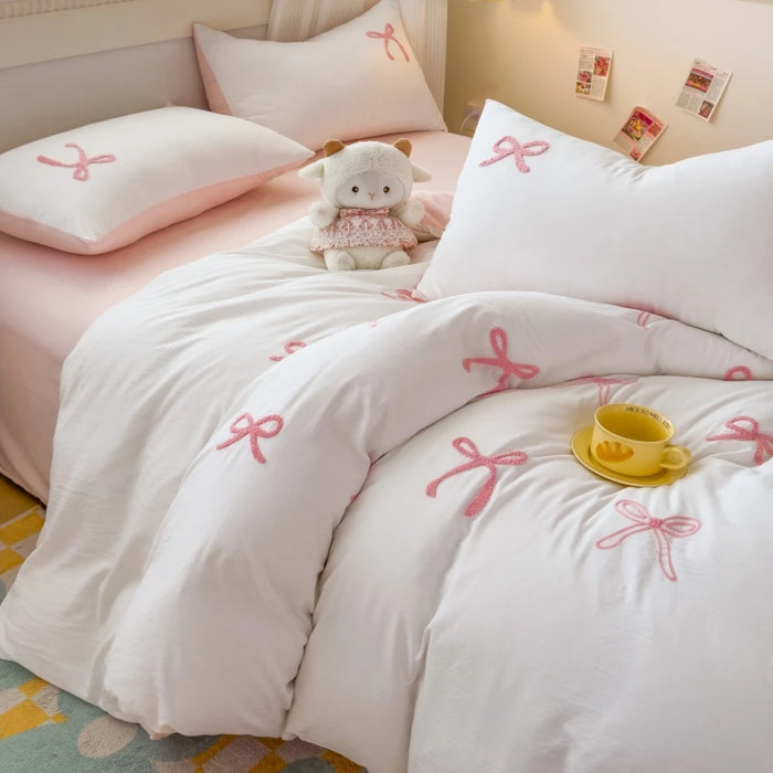 Housse de couette brodée nœud papillon rose vue d'ensemble