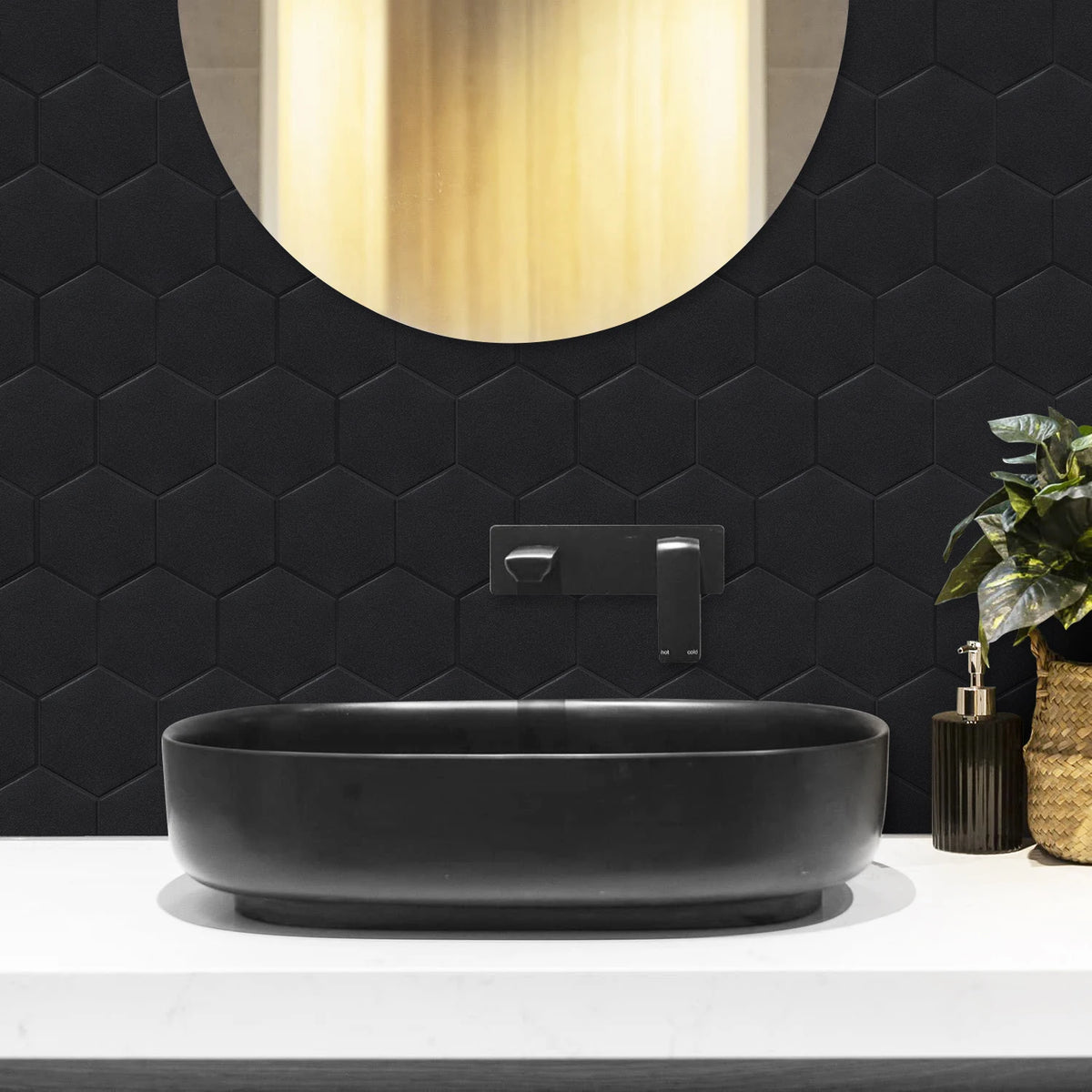 Pose facile sticker carrelage cuisine noir