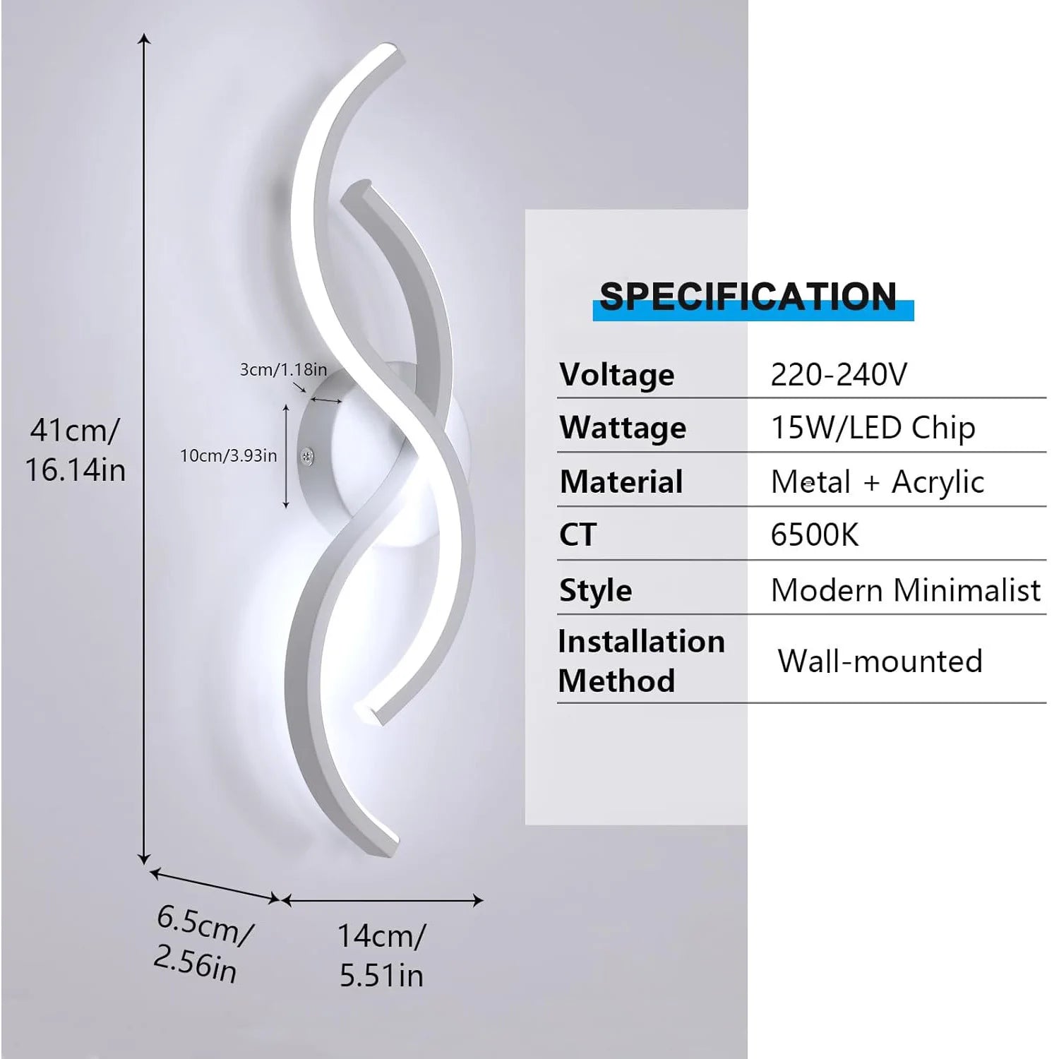 Applique murale blanche éclairant un escalier intérieur
