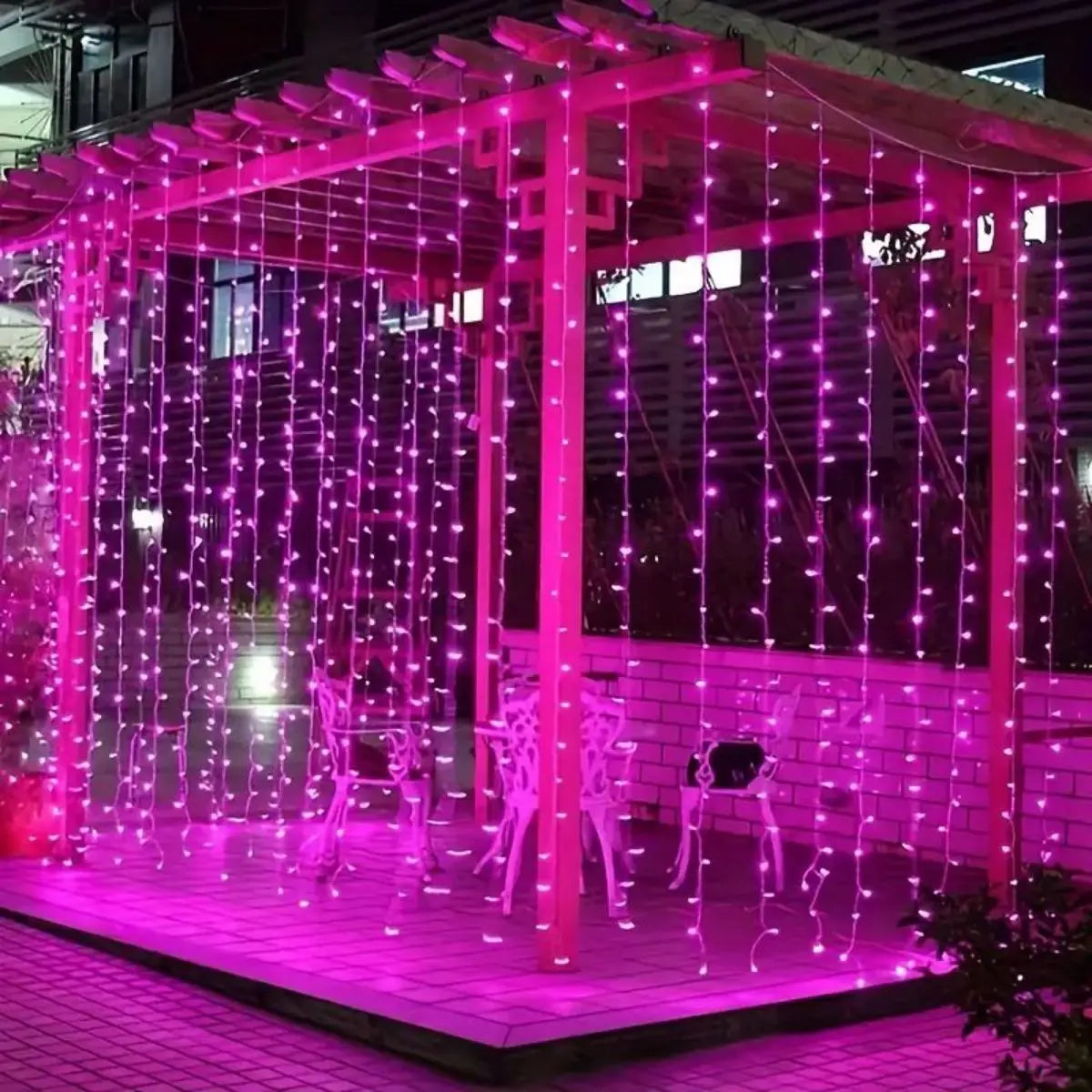 Guirlande lumineuse rose pour mariage romantique