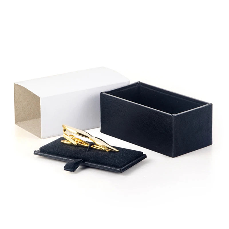 Boîte de rangement noire avec intérieur velours