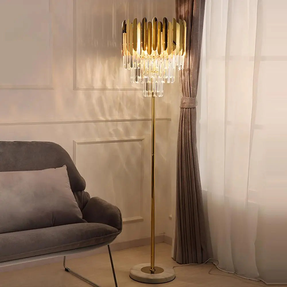 Lampe LED autoportante éclairant une chambre avec ambiance chaleureuse