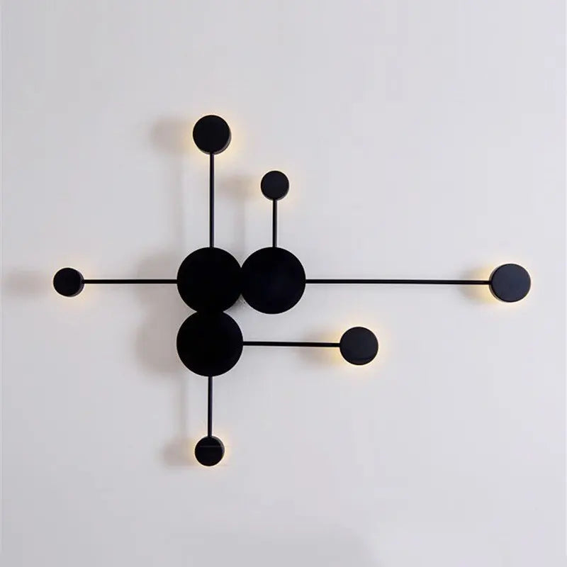 Applique murale installee dans un couloir avec lumiere ambiancee