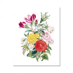 Un bouquet de fleurs colorées et vibrantes, comprenant des roses rouges, jaunes et roses aux pétales délicats.