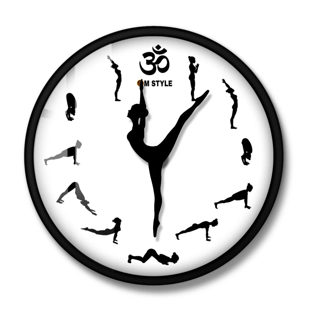Horloge murale yoga salutation au soleil vue de près silhouette