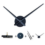 Mécanisme horloge murale en métal, vue de côté montrant le mouvement quartz
