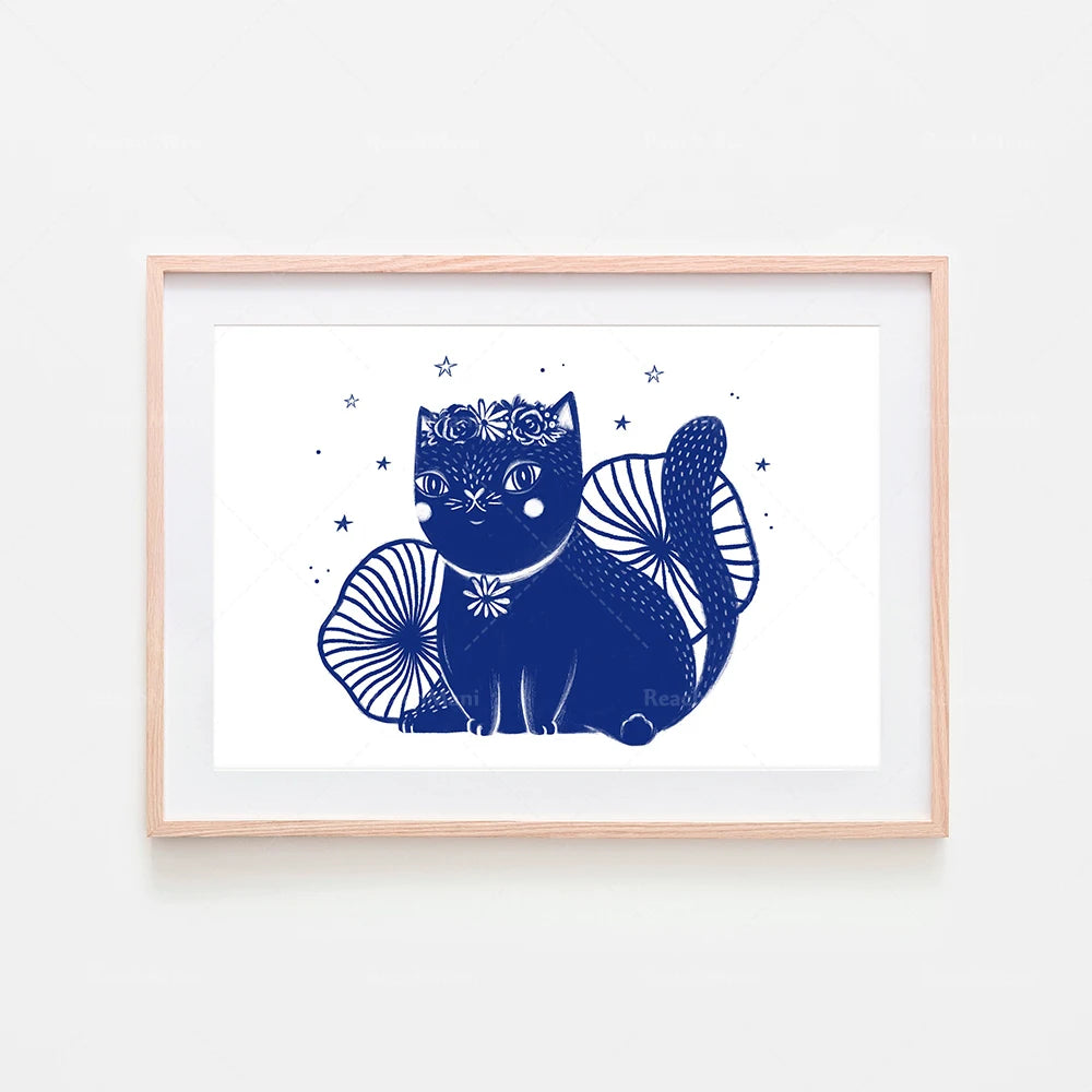 Une illustration enchantée représentant un chat bleu espiègle avec des motifs fleuris et des étoiles brillantes.