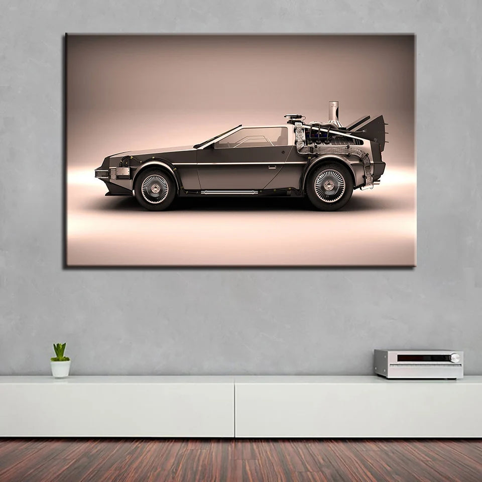 Cette image montre une voiture de sport noire à l'allure futuriste, avec des détails aérodynamiques et des roues imposantes, donnant une impression de puissance et de vitesse.