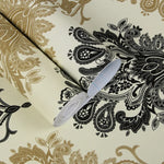 Motif floral luxueux sur papier peint autocollant pour salon