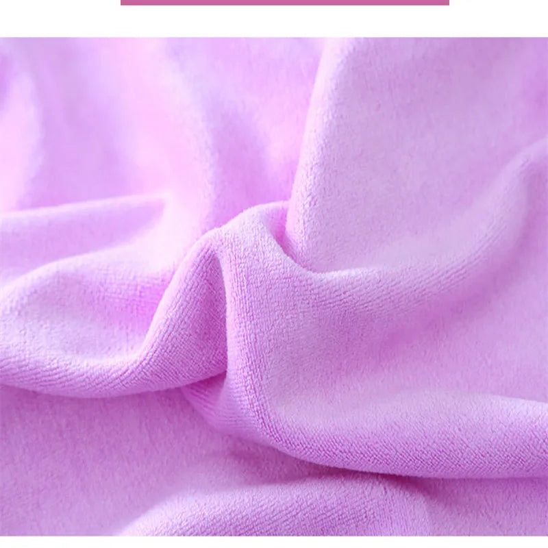 Serviette de bain microfibre bleue absorbante et douce