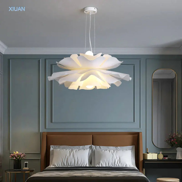 Lampe suspendue fleur blanche acrylique salon