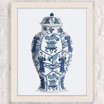 Magnifique vase en céramique orné de motifs floraux et de personnages dans un style chinois traditionnel.