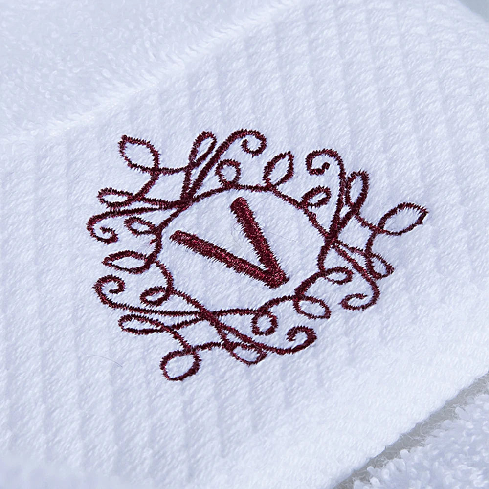 Serviette de bain personnalisée avec broderie prénom