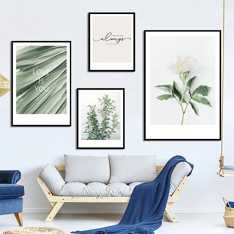 Cadre photo en bois noir dans un intérieur moderne