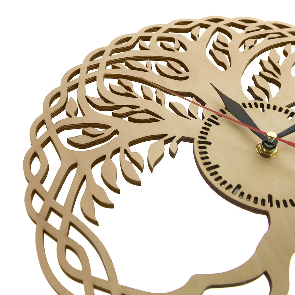 Horloge bois découpe laser motif arbre
