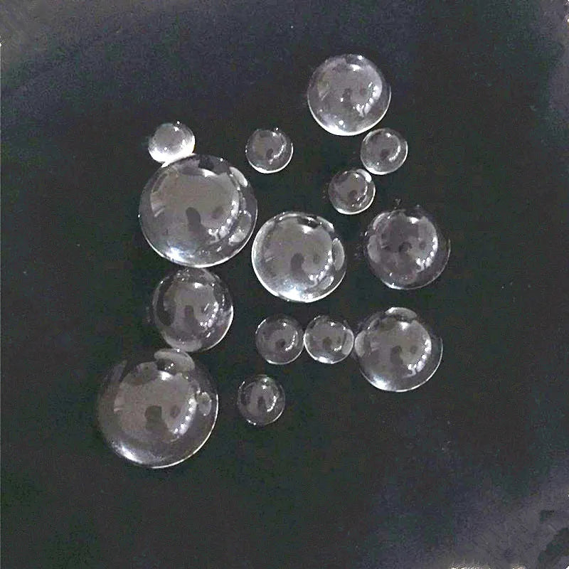 Comparaison des tailles 10mm et 25mm du presse-papier en verre cristal