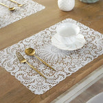 Napperon creux en dentelle européenne blanc sur table moderne