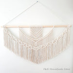 Détail de la texture du macramé en coton 100%