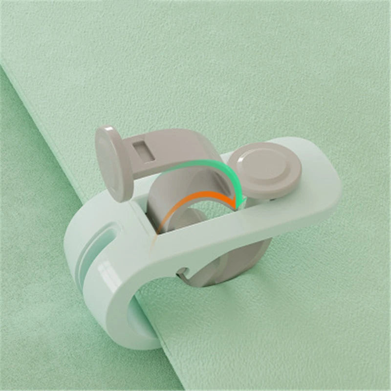 Pince à drap en ABS fixant une housse de couette