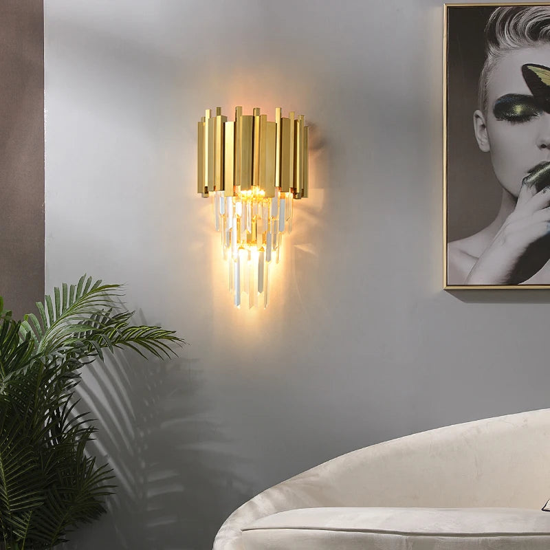 Vue de côté de l'applique murale LED art déco