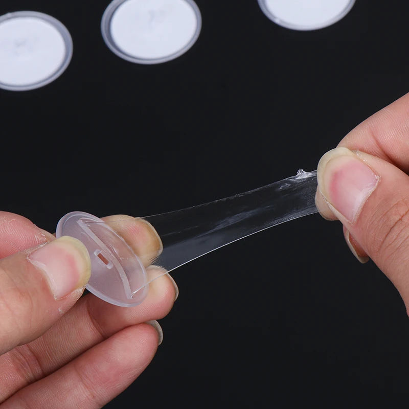 Crochet transparent discret pour guirlande lumineuse