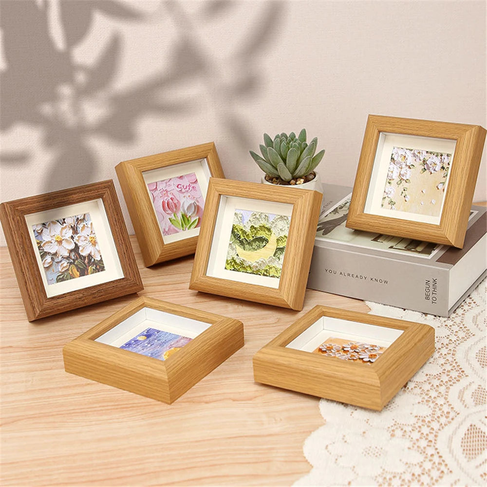 Cadre photo carré en bois jaune pour décoration murale