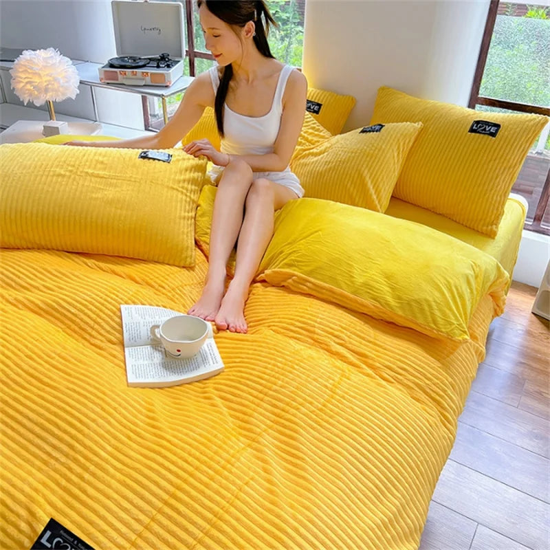 Housse de couette velours épais unie jaune