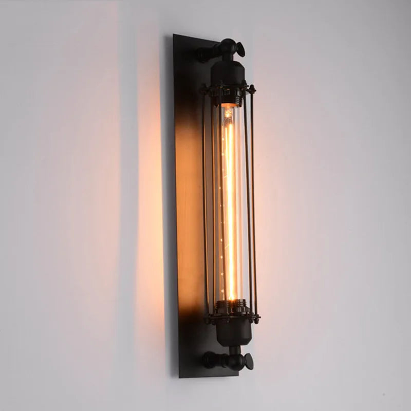 Détail de la lampe murale loft en fer noir pour décoration intérieure