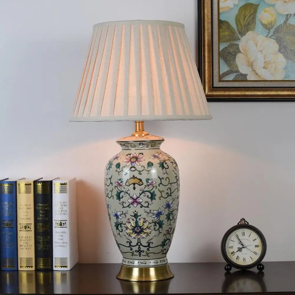 Lampe de table céramique noire avec abat-jour blanc - décoration classique