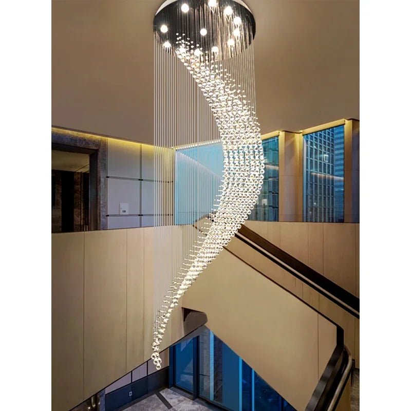 Lustre escalier acier inoxydable et cristaux étincelants