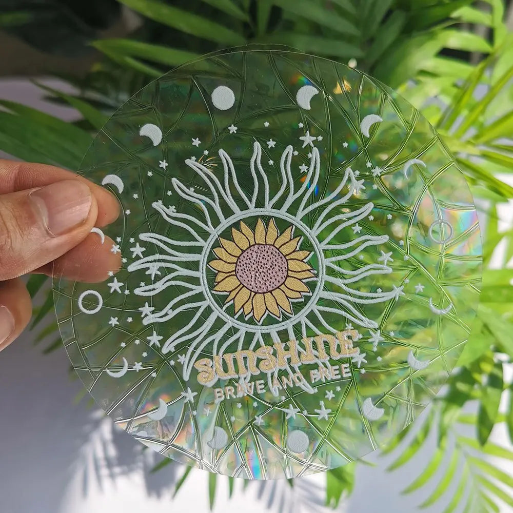 Application de l'autocollant sur une porte en verre