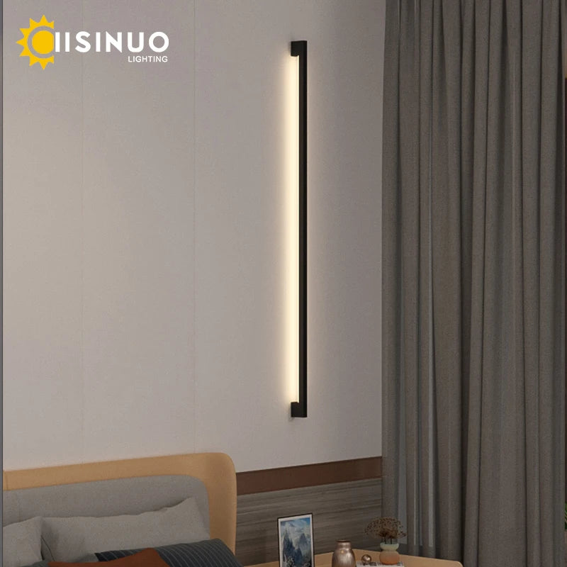 Détail de l'applique murale LED avec abat-jour bleu