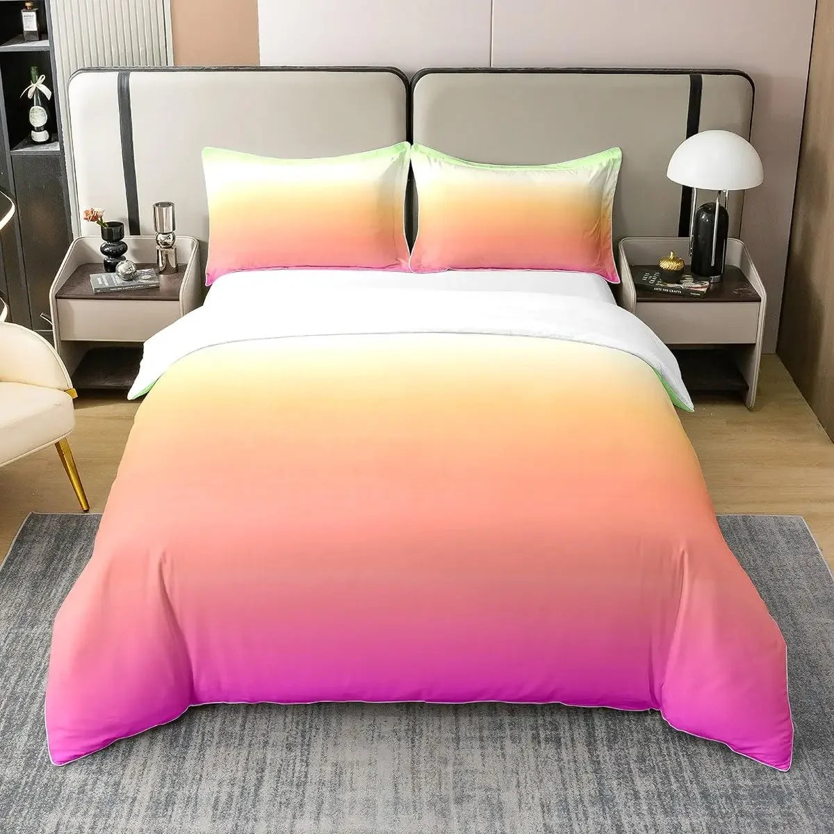 Détail du tissu brossé de la parure de lit grise
