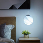 Lampe suspendue spatiale LED modifiable