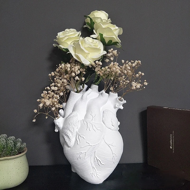 Vase cœur résine bourgogne pour fleurs