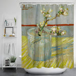 Reproduction du tableau “Sprig of Flowering Almond in a Glass” de Van Gogh, représentant une petite branche florale dans un verre transparent. 