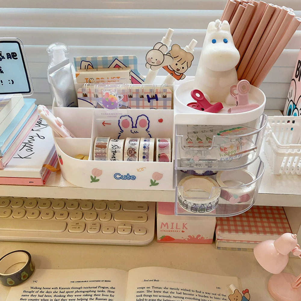Boîte de rangement utilisée pour organiser stylos et fournitures