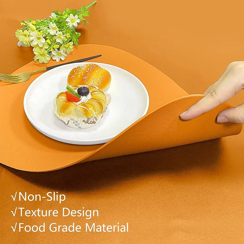 Set de table sur une table de patio en extérieur