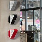 Horloge murale verte triangulaire pour bar ou café