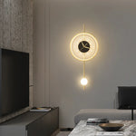Applique murale LED blanche avec design épuré pour salon