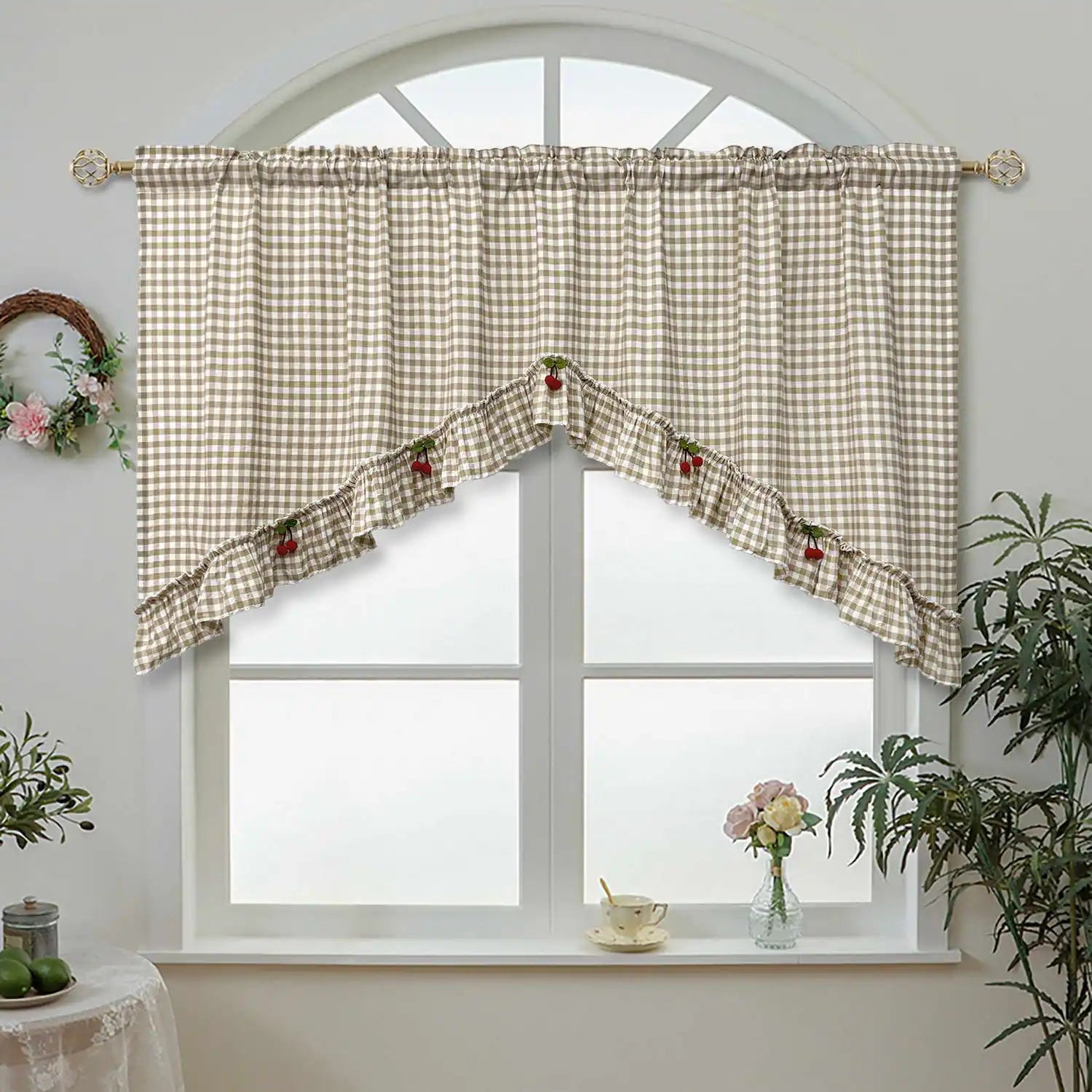 Rideau rétro en treillis blanc abricot avec motif cerises rouges pour petite fenêtre de cuisine