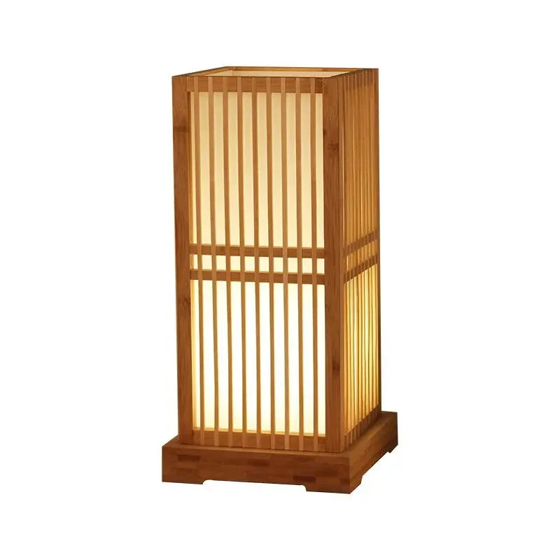 Lampe de chevet japonaise allumée dans une chambre