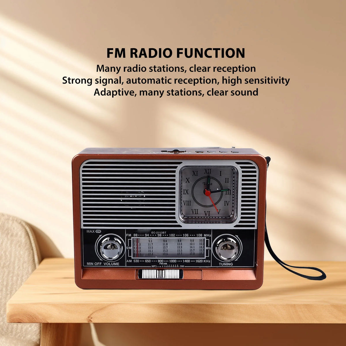 Radio réveil vintage de côté montrant les boutons et la lampe LED