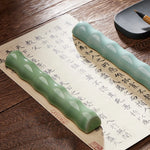 Presse-papier bleu avec porte-stylo pour outils de peinture