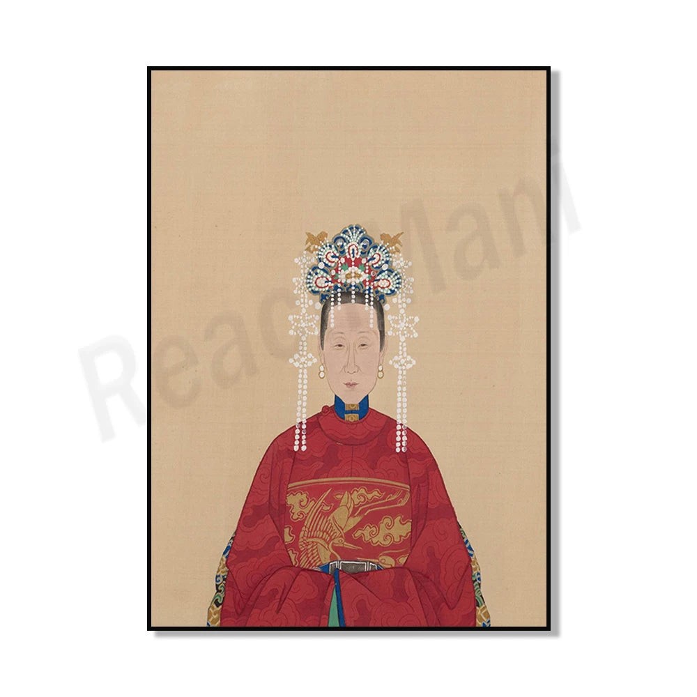 Un portrait élégant d'une femme vêtue d'une robe rouge traditionnelle ornée de motifs complexes, portant une coiffure richement décorée de bijoux et de fleurs.