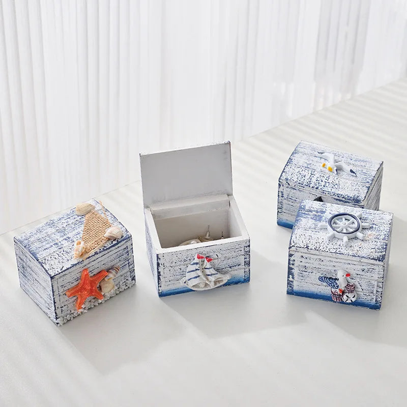 Coffret en bois avec motif marin